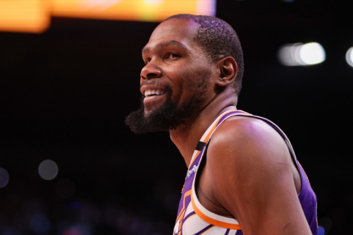 曝太阳交易杜兰特理想方案：瞄准年轻球员与选秀资产